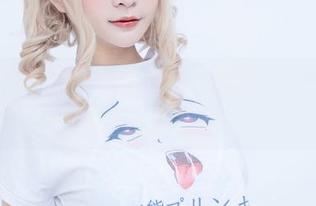Azami的写真：这位女神，从某种角度看也只是一位普通人。