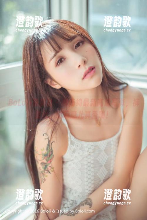 BoLoli菠萝社 - 柳侑绮最新高清写真，裤里丝，这玩意儿真香啊！
