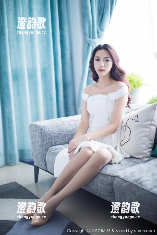 IMiss爱蜜社 - 从莉娜lena的相册里翻出来的少女福利图片！