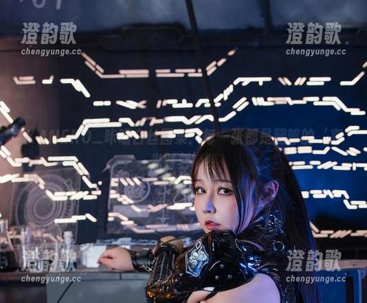 KANEKO_咔喵白丝图集：每一张都是腿部的‘高光时刻’！