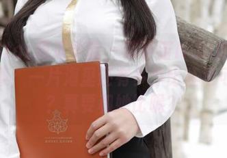 MFStar模范学院 – 陈小诺Niki的比基尼合集：一片海里还有多少比基尼可以拼？真要和她比呢？