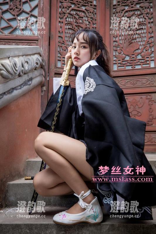 MSLASS梦丝女神 - 免费图包降临，难道周雨的纯洁气息也能抓得到手？
