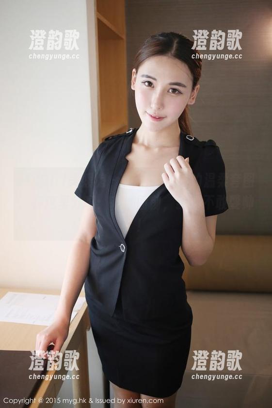MyGirl美媛馆 - Yuli黄佳丽的温柔套图，在这里分享：在她面前，我都不敢耍帅了！