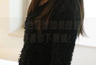 不能让这种黑色蕾丝的美图溜走，ROSI等着你下载哦！