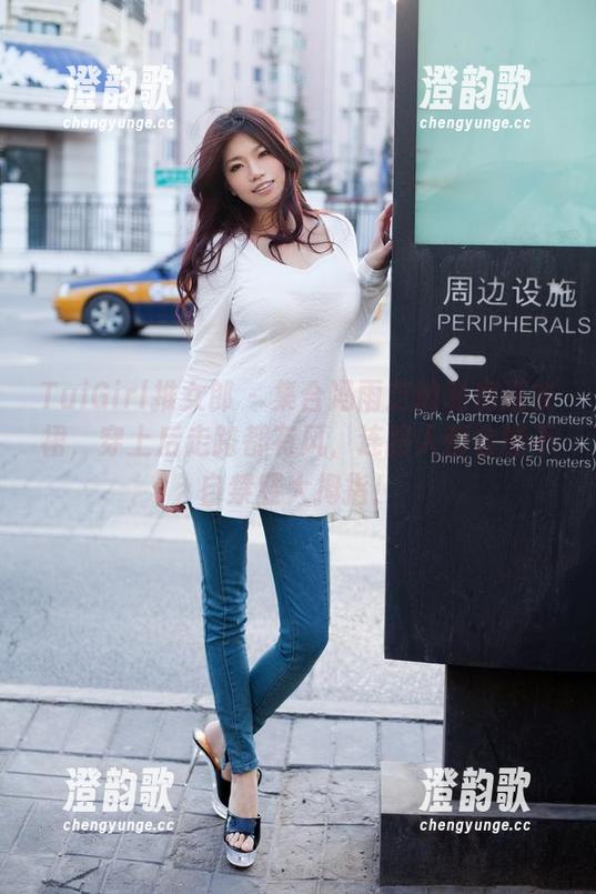 TuiGirl推女郎 - 集合冯雨芝的私房连衣裙，穿上后走路都有风，连路人都会情不自禁竖大拇指！