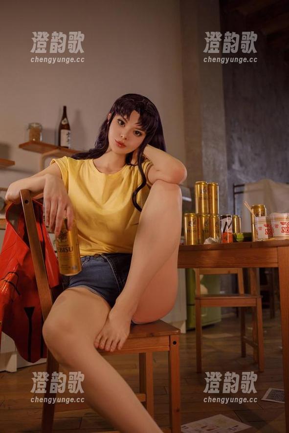 这壁纸，每次打开都像是在和Vinnegal的女神共舞