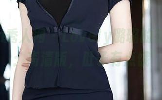 Xiuren秀人网 – Lovely璐璐的镂空之旅：高清版，肚子有点饿