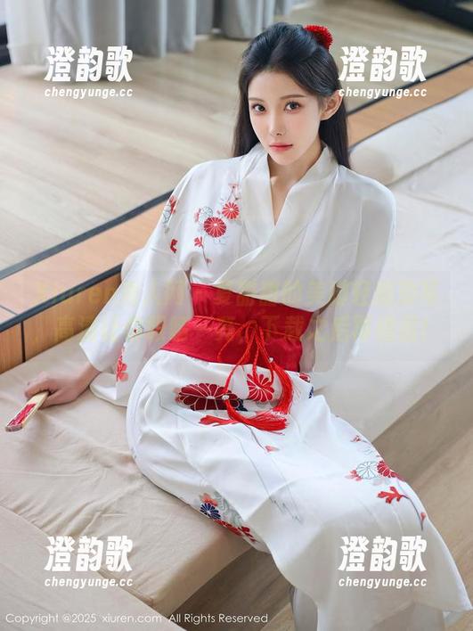 Xiuren秀人网 - 夏甜甜的美脚轻描淡写，高清让你眼睛一亮，下载之后再细品！