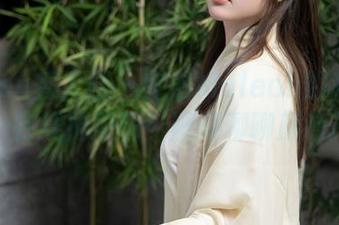 Xiuren秀人网 – 安然Maleah的和服之旅：在线抢原图，顺便聊聊颜色搭配