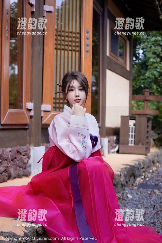 Xiuren秀人网 - 王薇薇的定制白裙，简直像是为我量身打造的！