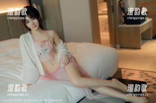 Xiuren秀人网 - 看革命，王馨瑶Yanni清纯图库！资源太丰富，一不小心就被迷住了！