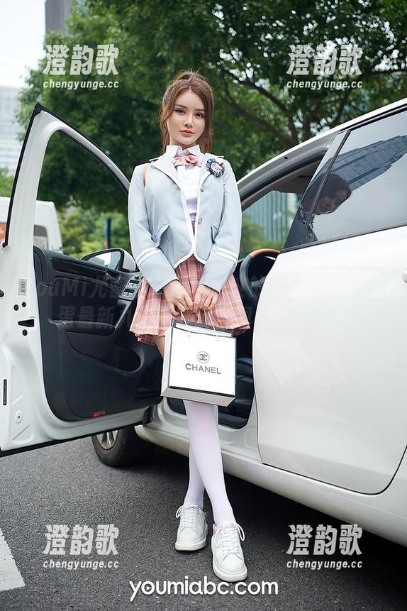 YouMi尤蜜荟 - 不可思议的合成！您的蛋蛋最新九尾玉藻前套图超乎想象！