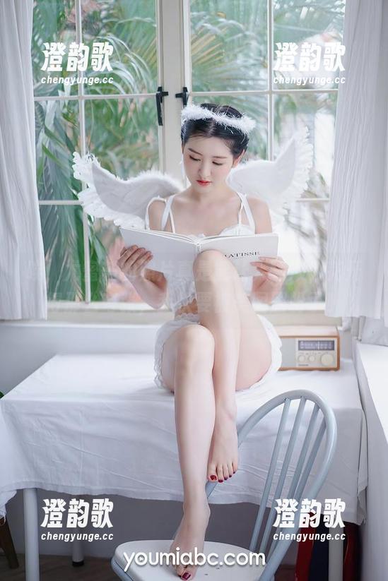 唉，尤蜜荟的照片真是能让人翻滚，花开得那么夸张，我快要被美图圈粉了！
