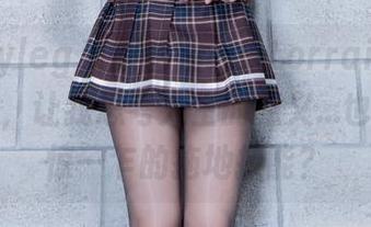 beautyleg – 原图在线：Lorraine的女仆形象，让我思考人生的意义…也许是一惊一乍的拖地技能？