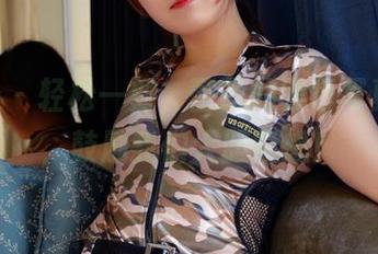pans – 轻松一刻，蕾蕾的黑色写真合集，鼓励我们大胆畅想！