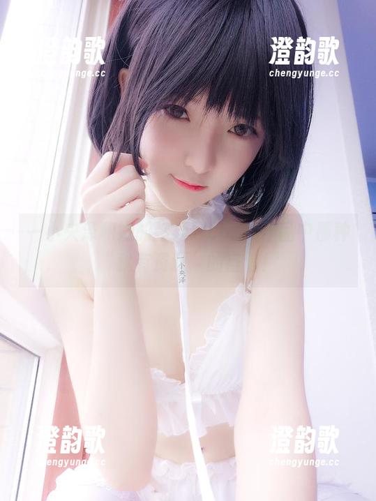 一小央泽和她的弥海砂cos，作品中那种“我有资源”的自信！