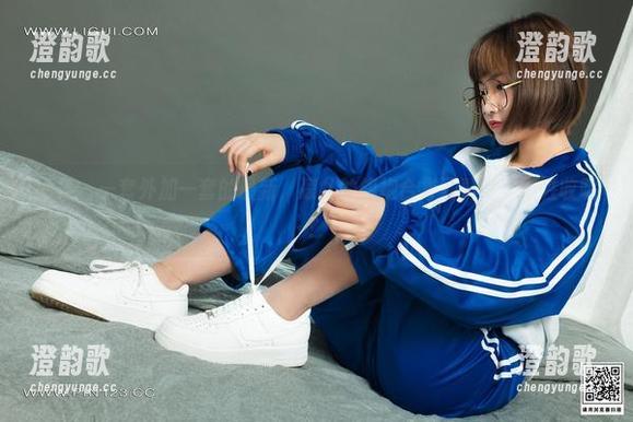 丽柜 - 一套外加一套的最新，凉儿的旗袍合集可真是美不胜收呢！