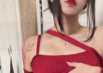 下载今汐的少女写真，信不信能一口气看完之后反手抄写个诗？