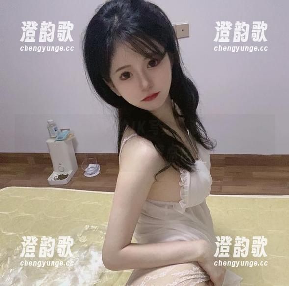 看了“倦倦喵”的JK写真，双手捂脸，哎呀咯，还能再期待点什么嘛？