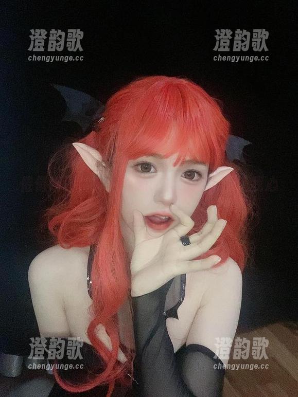 倦倦喵图片：妹妹的眼神穿透力，让我心里一颤