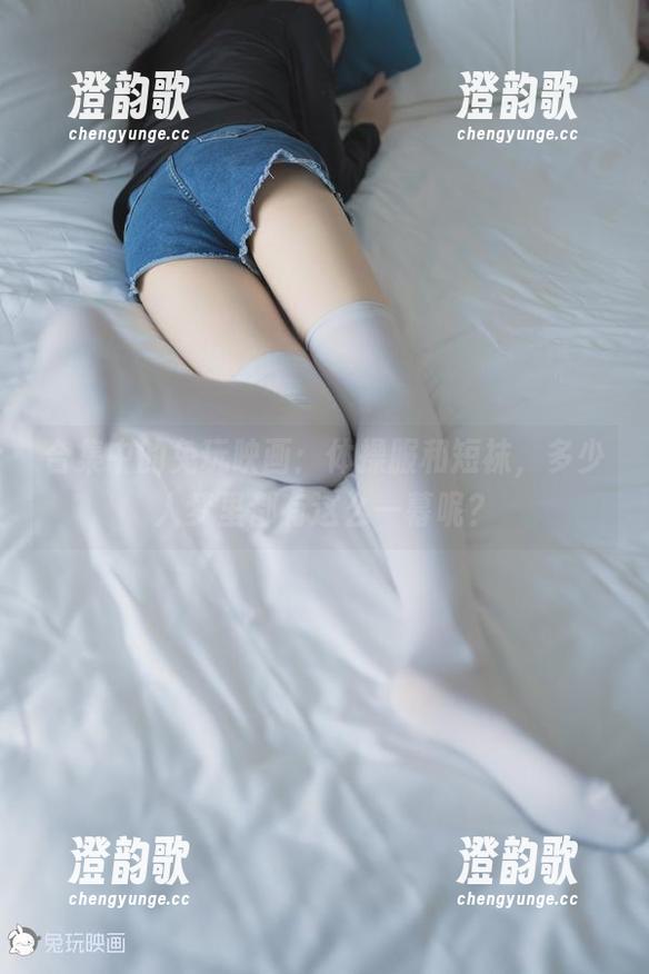 合集中的兔玩映画：体操服和短袜，多少人梦里都有这么一幕呢？