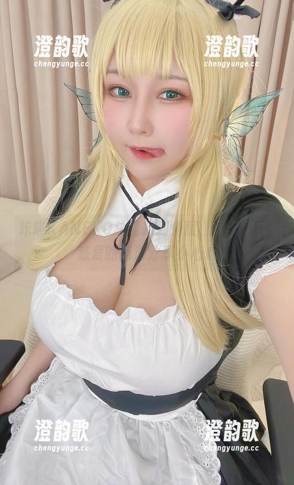 咔喵KANEKO总能找到角度，伊卡伊林·慈爱的高清分享小心心
