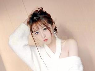 嗲囡囡 – 高清的张俊佳，女王气质散发无疑，作品值得品味！