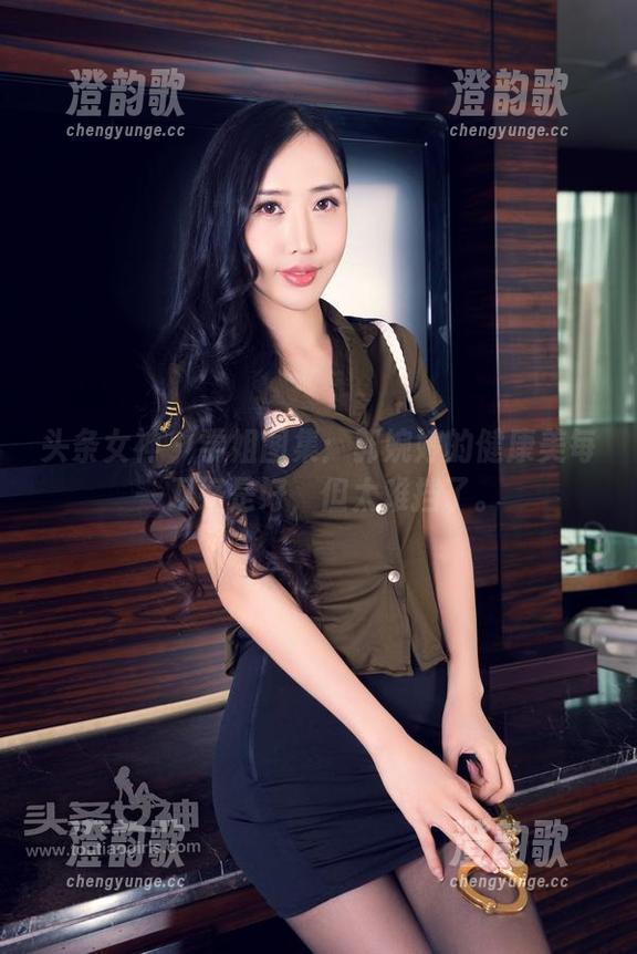 头条女神-郭婉婷 头条女神 - 学姐图集:郭婉婷的健康美每一刀好是好,但太难挡了。