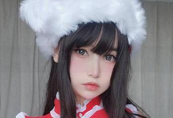 集结啦！女主K的写真全集，看这个害羞妹妹的迷人侧脸。
