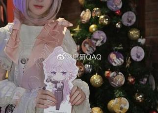 不知不觉就查看了妖君白研最新图库中明日方舟斯卡蒂，结果看得贼入迷