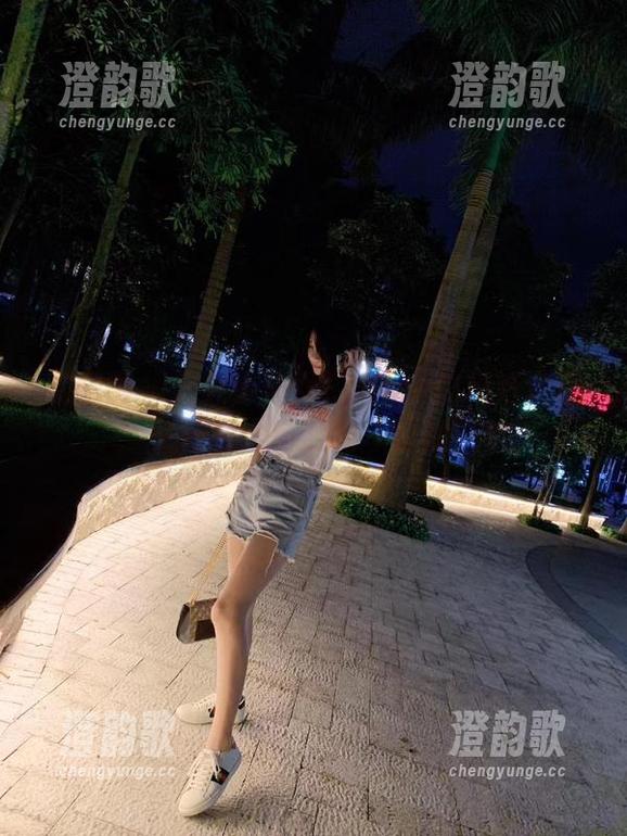 微密圈 - 户外小仙女ELaine的精选套图：一场和大自然的‘较劲’！