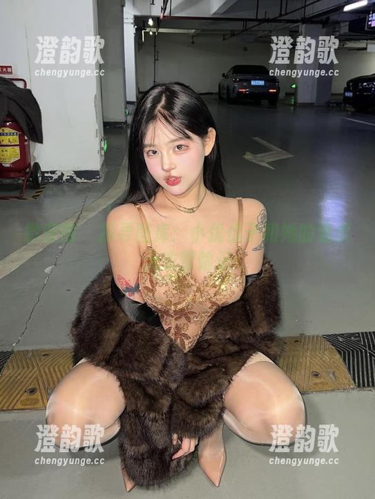 微密圈 - 探寻图库：小优优子和她的貂皮大衣冒险记