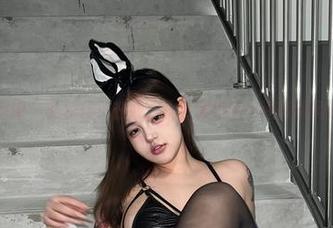 微密圈 – 小优优子在线，水手服里的一道高清风景线
