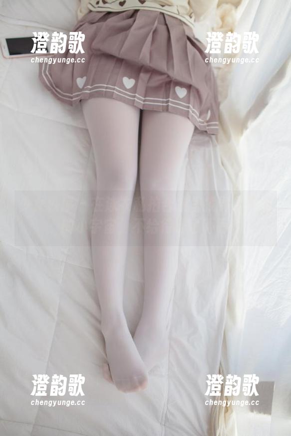 少女秩序 - 在泳衣私拍合集里找到了千澄的小宇宙，不给待遇也不亏