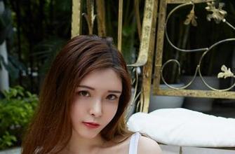尤物馆 – 温心怡的花嫁合集——穿婚纱的样子还真有意思，像在梦里走了一遭。