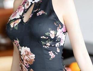 尤蜜荟 – 娇喘JC和她的高跟鞋：原图里的福利是那种高级感吗？