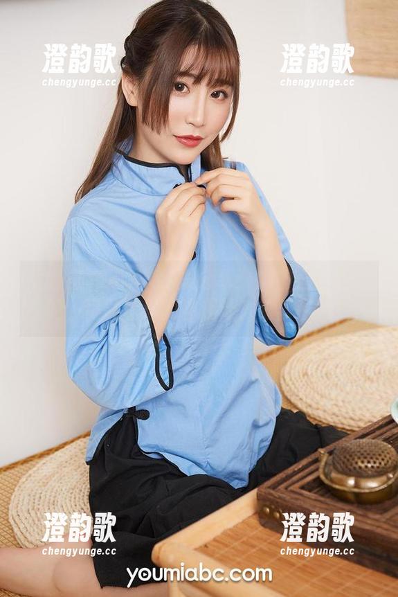 尤蜜荟 - 小KK绝美分享：她在这里展示的，可能比你的猫还让人欲罢不能！