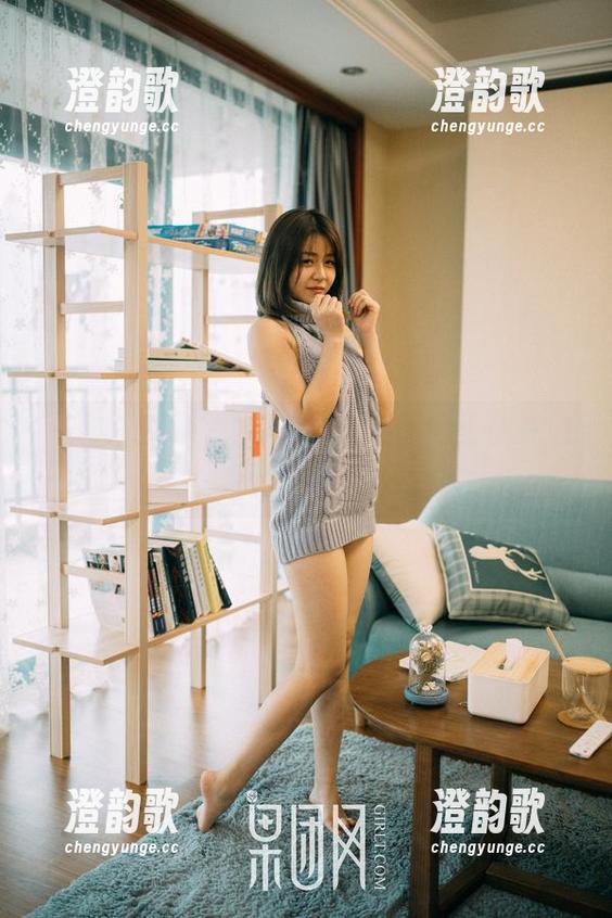 一边是水，一边是伊人，果团网约你来免费翻图集呐