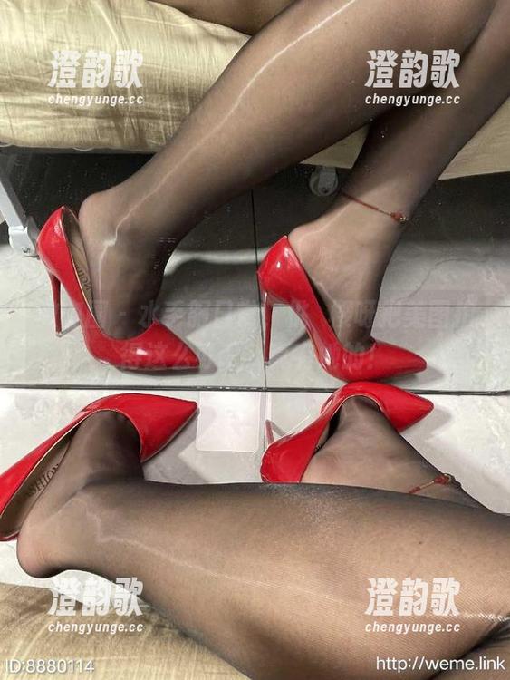 微密圈 - 水手服日常，桃沢樱呀把美图拍得这么可爱，真有她的！
