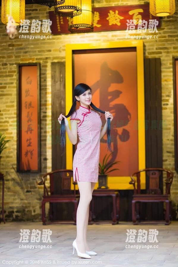 爱蜜社-杨紫嫣 爱蜜社 - 扫荡腿控趴,杨紫嫣长腿写真图包抢救你的小姐妹们!