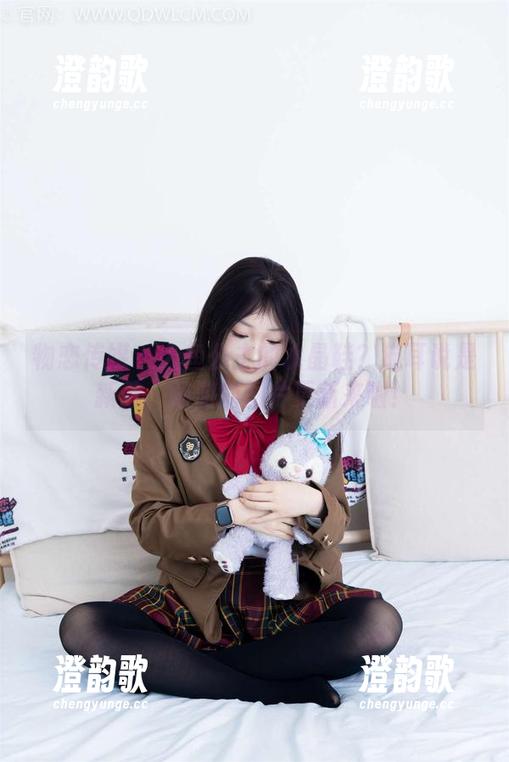 物恋传媒-猫耳 物恋传媒 - 人鱼公主的水晶鞋?猫耳说是新款,畅游的图片更新来啦!
