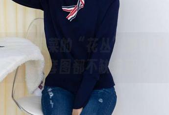 物恋传媒 – 菜菜的“花丛”游乐场：美图与套图都不缺疯狂