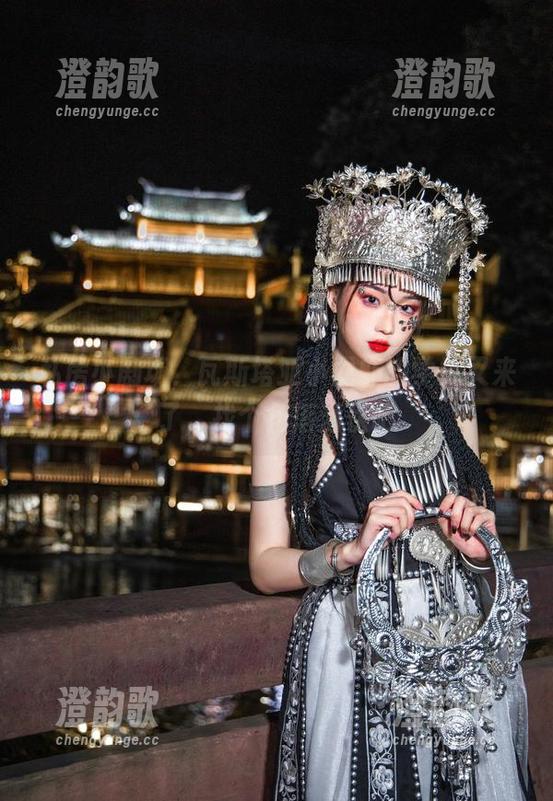 私房小剧场，瓦斯塔亚小龙虾的学妹又来了，找个角落潜伏吧