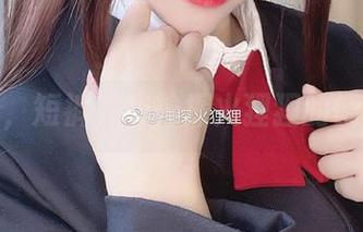 无圣光，短裤，和神探火狸狸的慵懒时光