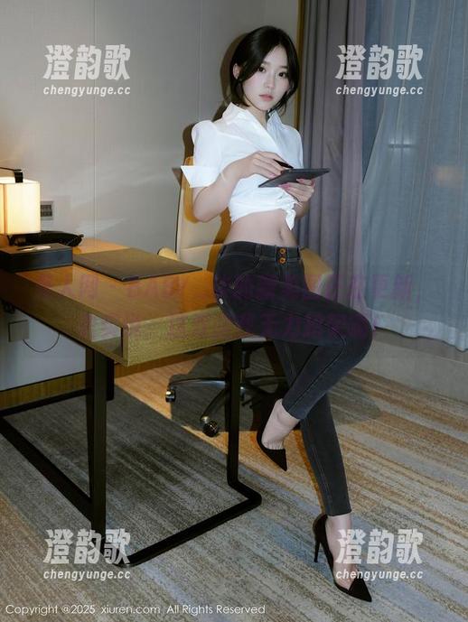 秀人网 - BABY_柒的新美图正在更新，老实说，这双腿我无力招架啊！