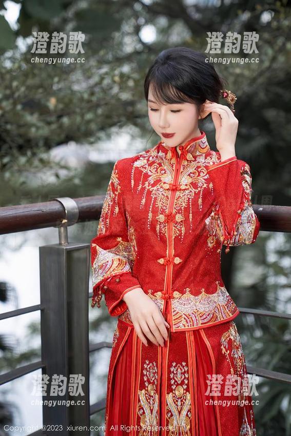 秀人网 - 在免费美图的世界里，Carol周妍希姐姐是女王，快来跪舔！
