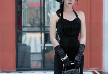 秀人网 – Lucky沈欢欣制服写真：额，这是一场“职场”与“可爱”的心理战啊。