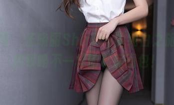 秀人网 – 伍晓丽Shirley的纯白之旅，带你领略不一样的私房图包！