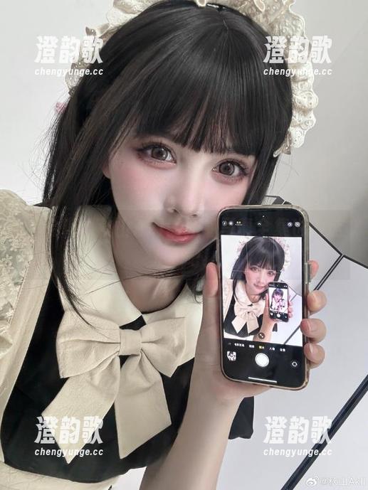 不会吧，秋山AkI的姐姐写真全集也太迷人了吧！