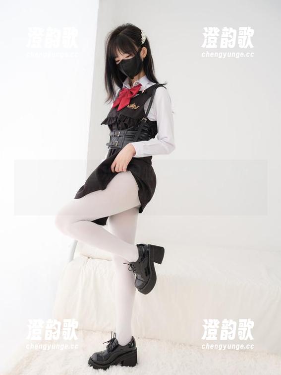 紧急企划 - 喜欢美图的小伙伴们，跟小恩一块体验JK经典，免费哦！